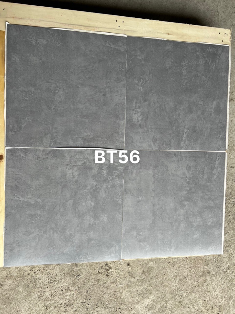 Sàn nhựa bóc dán vân bê tông/đá LUX Floor 2mm – BT56