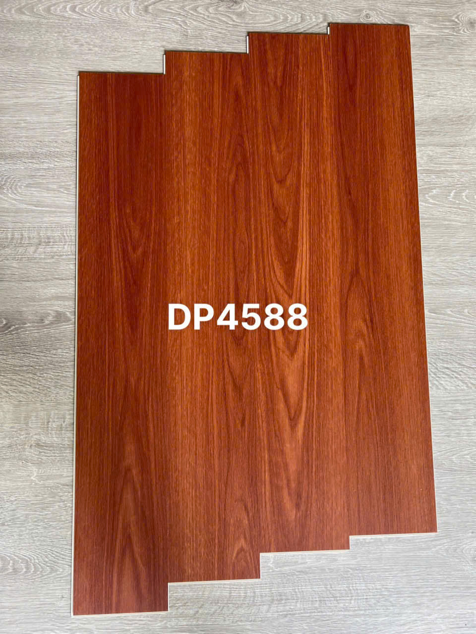Sàn nhựa hèm khóa D Floor 4mm - mã DP4588