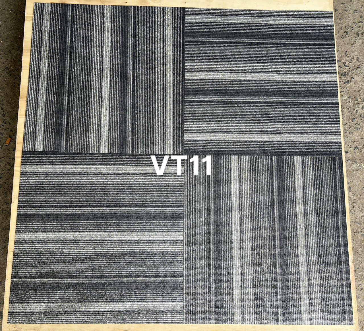 Sàn nhựa bóc dán vân thảm mã VT11 