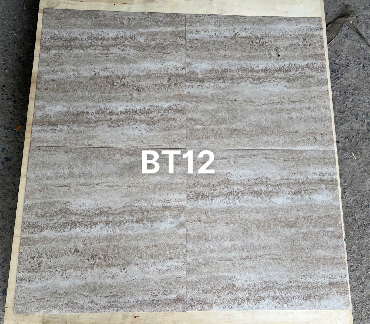 Sàn nhựa bóc dán vân bê tông mã BT12